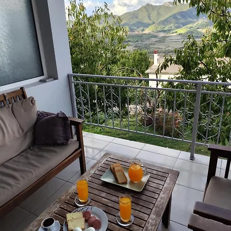 Hébergement de vacances Elimelivelaj