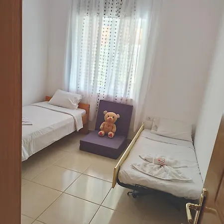 Elimelivelaj بيت للعطل Përmet
